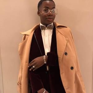 Meet your Posher, Malik